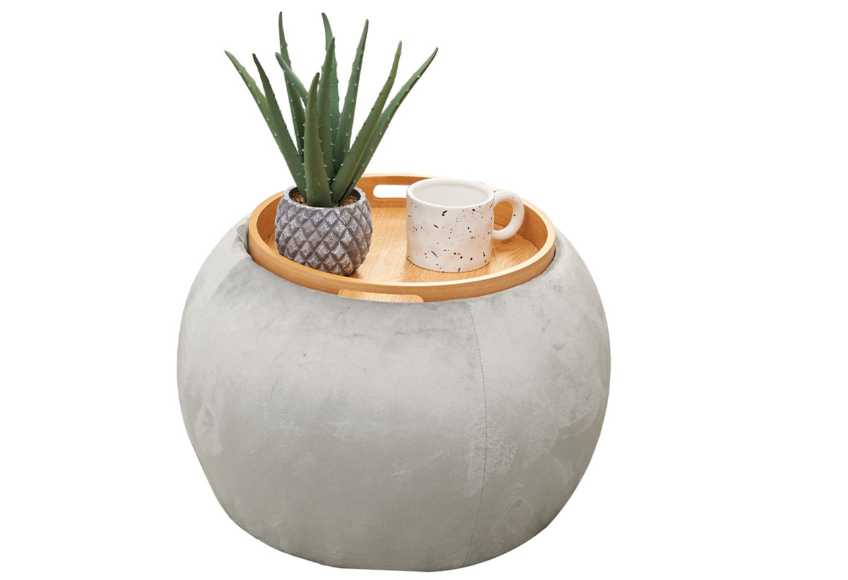 Το Σκαμπό Sfera σε γκρι απόχρωση μαζί με διακοσμητικά στοιχεία.